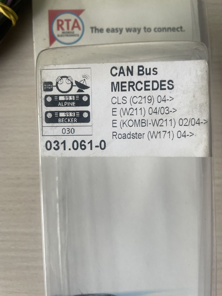 Mercedes-Benz Tutti pezzi di ricambio auto: Interface AutoradioCAN-Bus + Système (Bose/Harman) MERCEDES – Nuovo e nell'imballaggio originale da Denges venduto da Ricautomotive 4