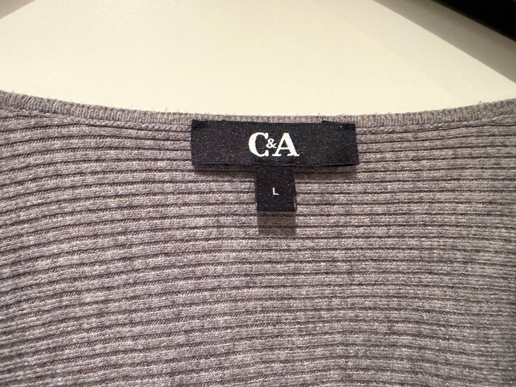 C&A Maglioni & Felpe: Pullover - Size L - good condition – Usato da Muzzano venduto da Sidney_3 1