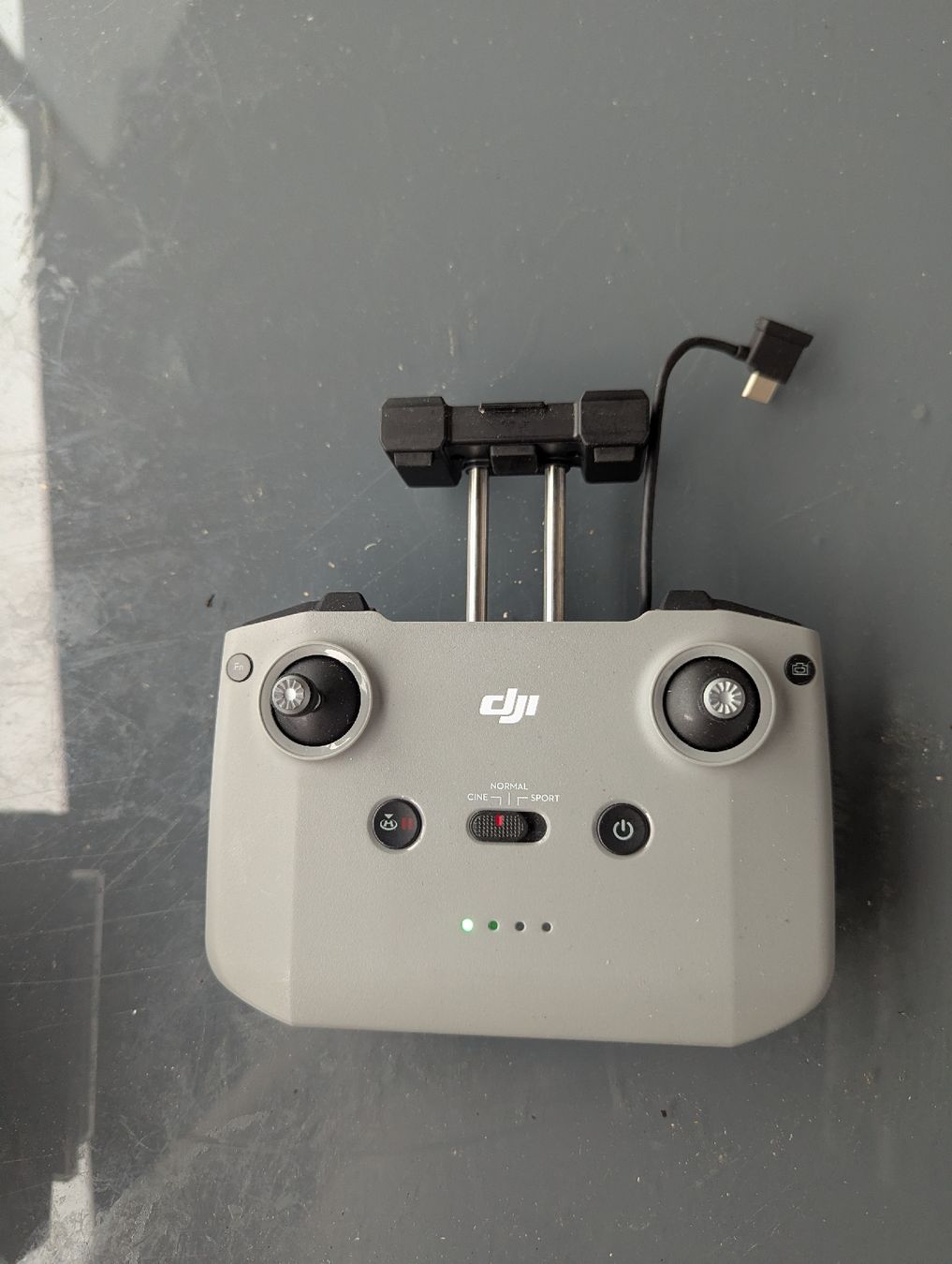 DJI Telecomando: DJI RC 231 Fernsteuerung – Usato da Brienz BE venduto da bar_xf2d 1