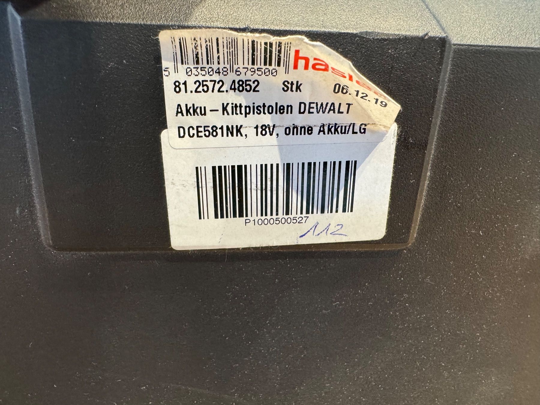 Dewalt Tutti gli attrezzi: DeWalt Akku-Kartuschenpistole DCE581NK – Usato da Dietlikon venduto da HighspeedUmzug 9