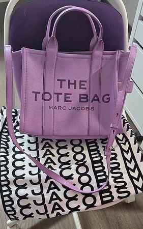 Neuwertige Marc Jacobs The Leather Medium Tote Bag 