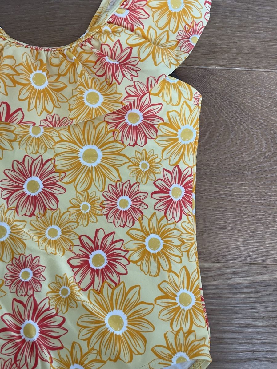 Badekleider & Bikinis: Badekleid – Neu (gemäss Beschreibung) aus Aarwangen von erd_ngx8 3