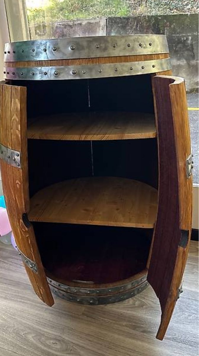 Tutte le decorazioni: Botte di vino con scaffali – Nuovo (secondo la descrizione) da Brè sopra Lugano venduto da sch_ni12 1