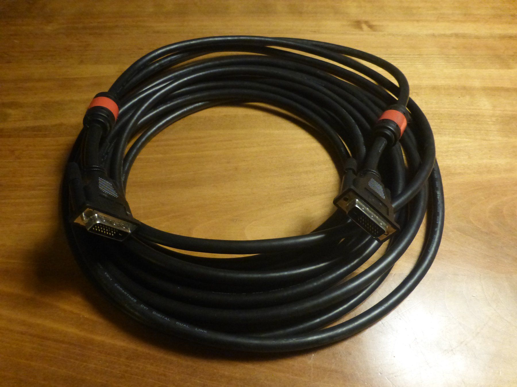 Cavi: DVI Kabel 10m Dual Link – Usato da Zumikon venduto da psisound