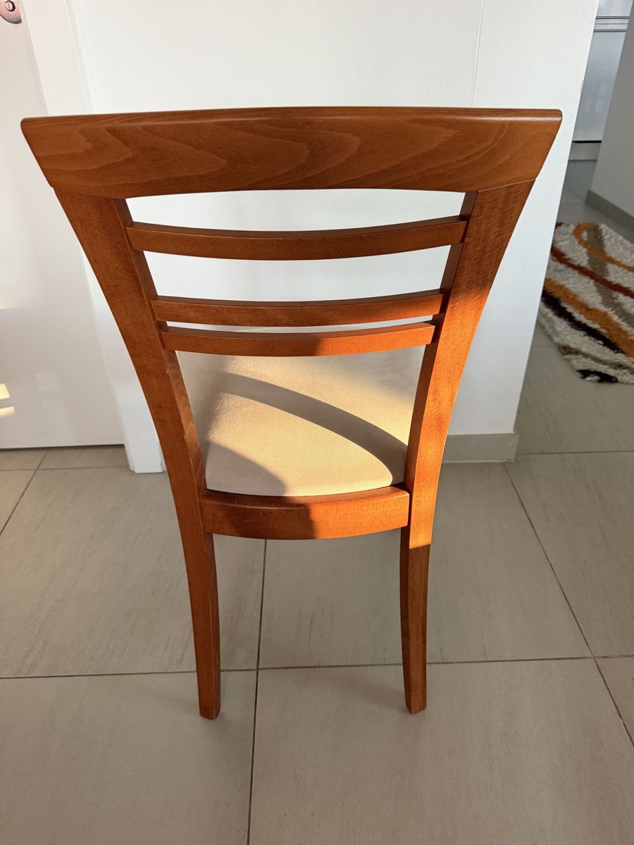 Calligaris Chaises: Calligaris Solid Cherry Wood Dining Chair – D'occasion à Blonay par can_suisse 1