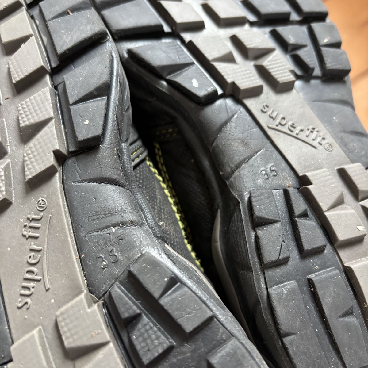 Superfit Scarpe per ragazzi: Superfit Winterstiefel, Grösse 35, Schwarz – Usato da Kreuzlingen venduto da Lemmine 5