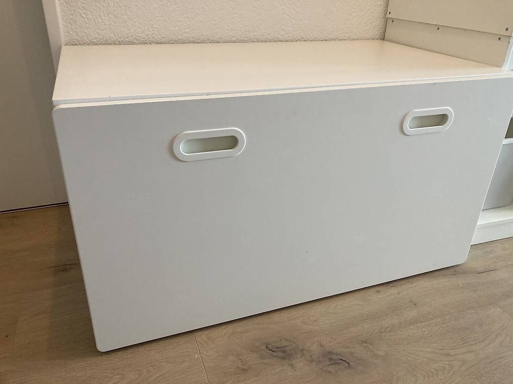 Cassapanche: Coffre à jouet IKEA blanc – Usato da Le Mont-Pèlerin venduto da pascale.ergo