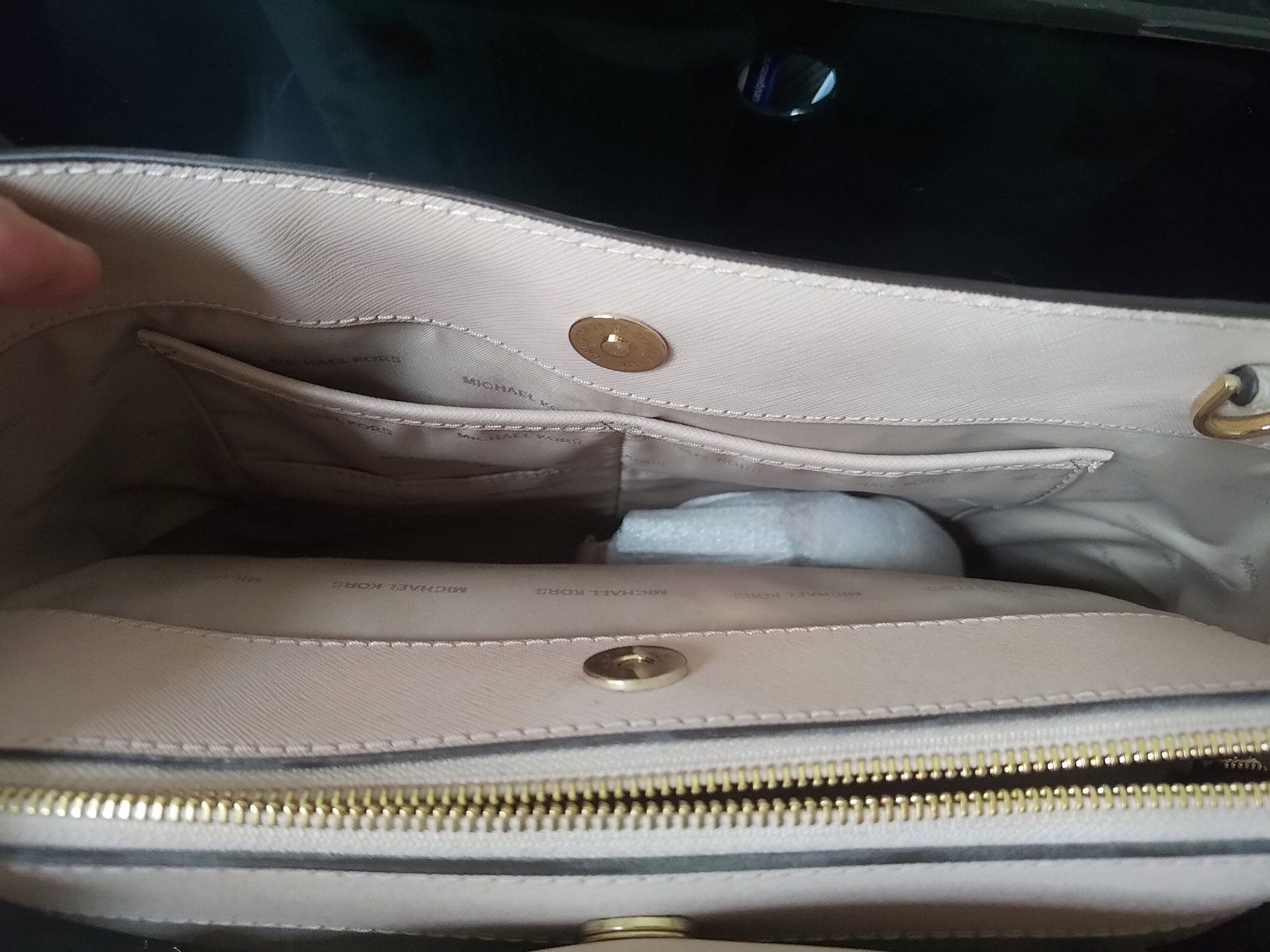 Michael Kors Borse da donna: Michael Kors Top Handle Bag Neu – Nuovo (secondo la descrizione) da Zürich venduto da captcoma 3