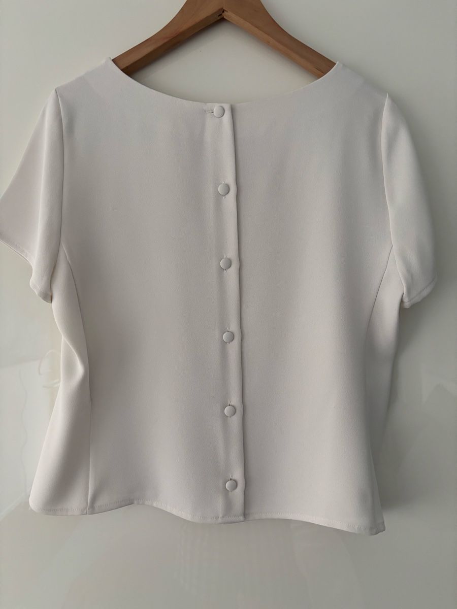 Blusen: UNJOUR AILLEURS White Blouse, Size 38, Spring – Gebraucht aus Wollerau von Dolder23 2