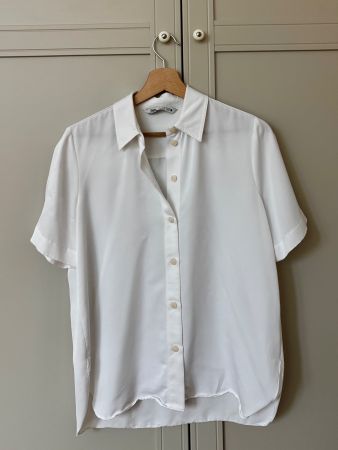 Weisse kurzarm Bluse von ZARA (36)