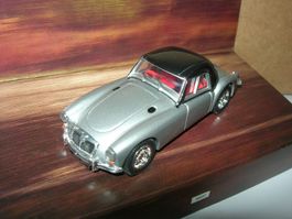 MG A 1600 MKl Hard Top  ° Corgi 1:43