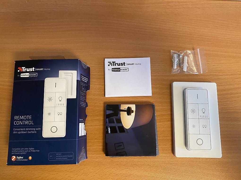 Systèmes de contrôle: Trust Smart Home Remote Controle – D'occasion à Zürich par Technoclimbing 1