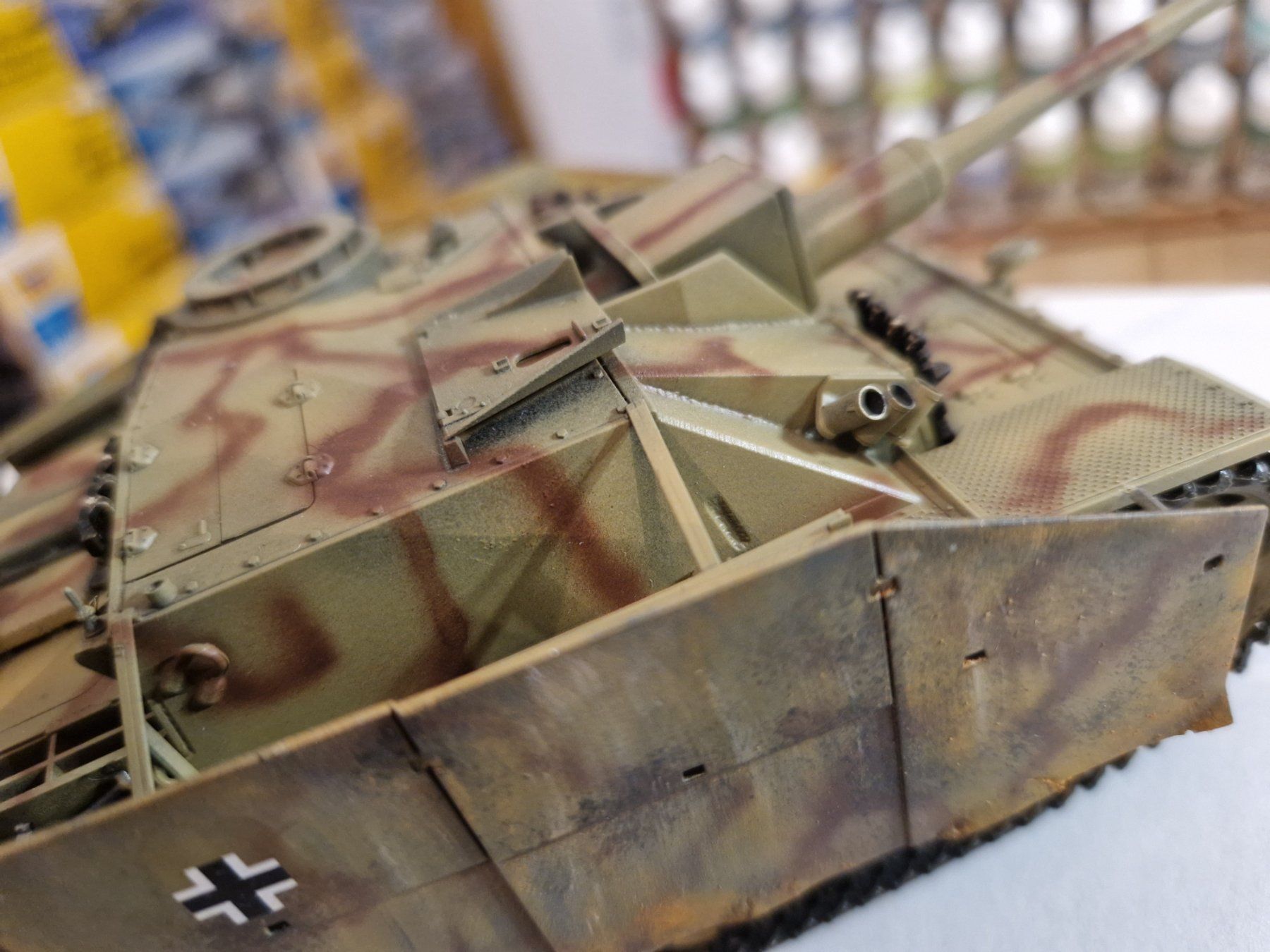 Kit di modellismo & Modellini statici: 1/35 stug III tank gebaut – Usato da Ponte Capriasca venduto da nikfolle 3