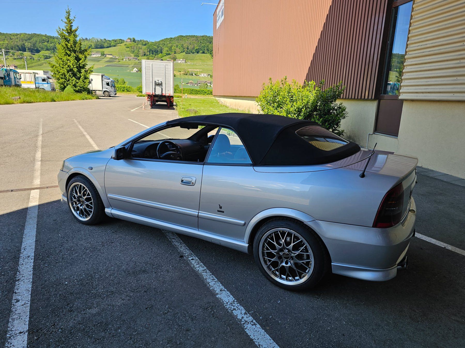 Opel Automobili: Opel Astra G - Cabrio 2.2i – Usato da Hugelshofen venduto da enigma777 2