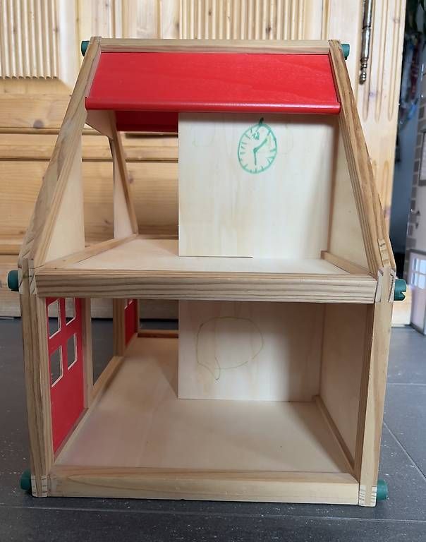 Case e mobili per bambole: Puppenhaus aus Holz – Usato da Winterthur venduto da kayas13 2