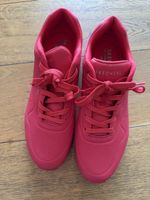 Rote Skechers Gr. 41, Wide Fit