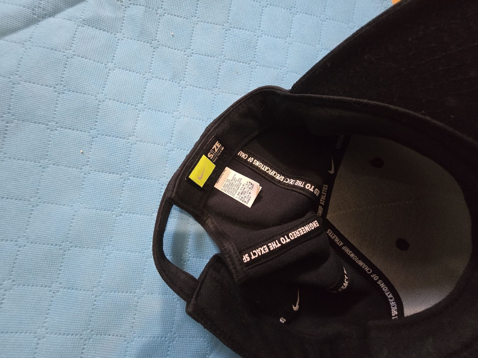 Nike Copricapi, berretti & cappellini: Casquette Nike Noire – Usato da Mont-sur-Lausanne venduto da Didinho 3