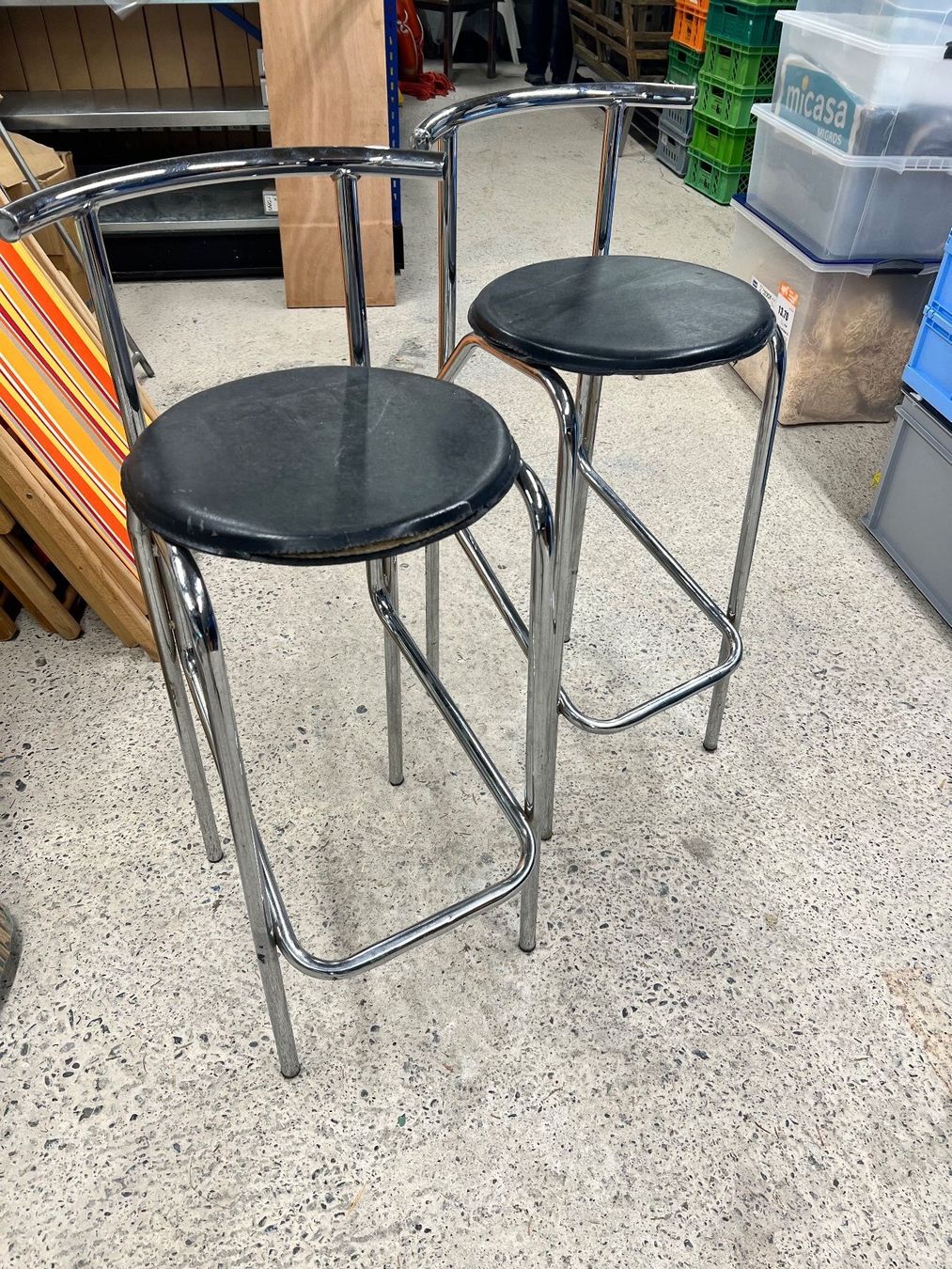 Sgabelli: Barhocker – Difettoso da Luzern venduto da teppichkroko