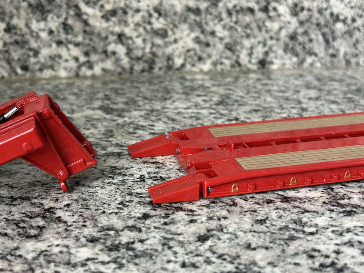 Modellbausätze & Standmodelle: Tiefbett , 1:50 – Gebraucht aus Horw von Tigercat635 3