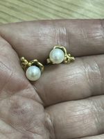 Boucles d’oreilles en or 18 carats avec perles