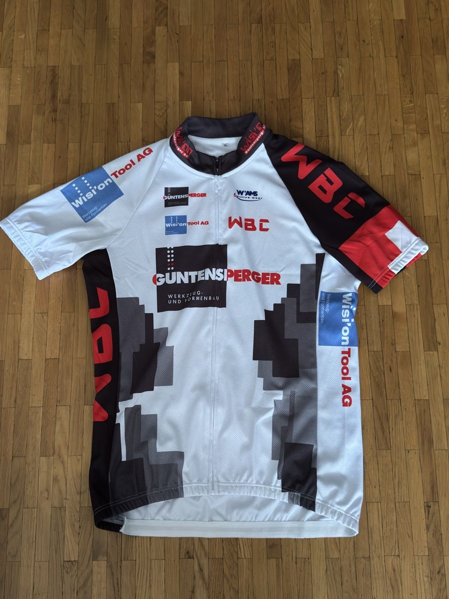 T-shirts: Maillot cyclisme taille XL – D'occasion à Vésenaz par jvsro