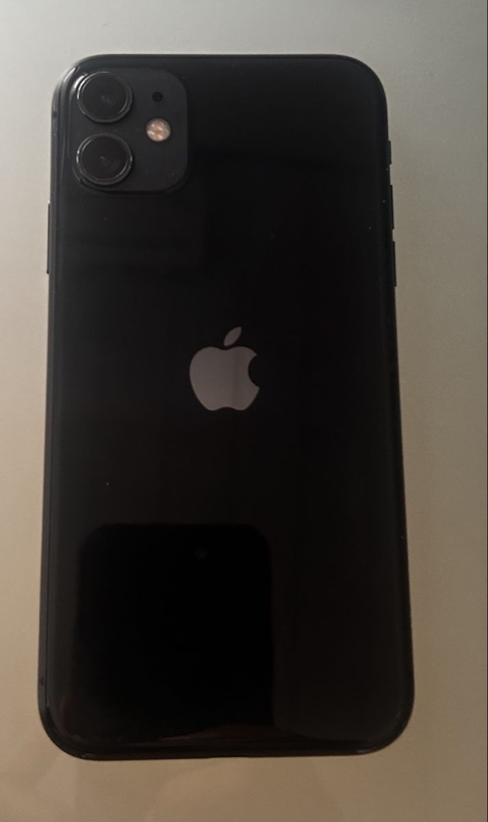 Apple Telefoni cellulari / Smartphones: iPhone 11 128 GB – Usato da Möriken AG venduto da EveMllr 1