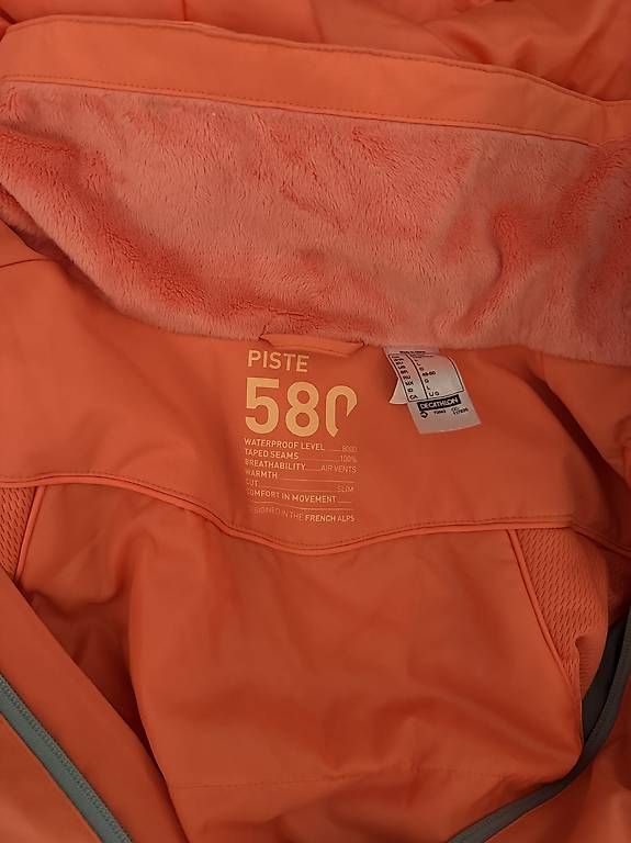 Decathlon Sci: WEDZE SKIJACKE – Usato da Zuzwil SG venduto da xoxo__sese 3
