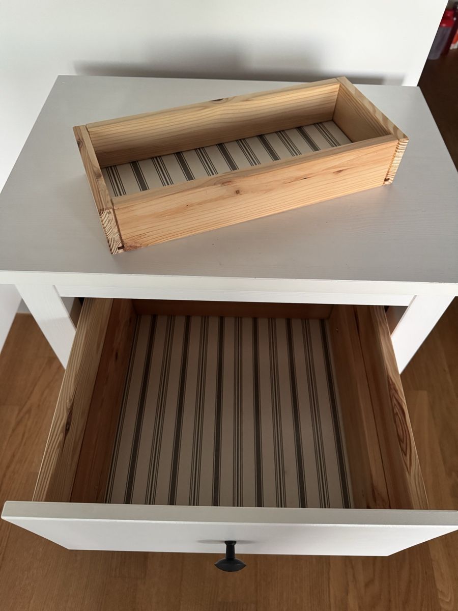 Ikea Comodini: IKEA Hemnes Nachttisch – Usato da Zürich venduto da nalan89 2