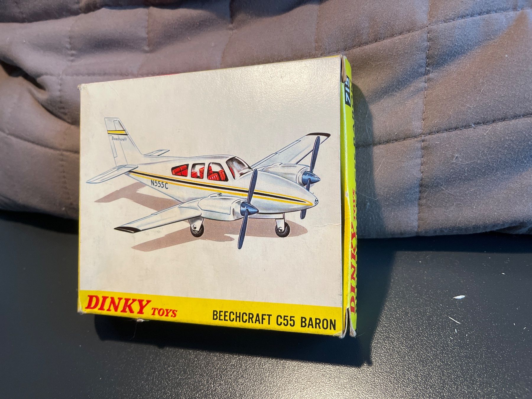Dinky Toys Modellini d'auto: Dinky Toys BEECHCRAFT C55 Baron – Usato da Goumoens-la-ville venduto da sfornallaz 3