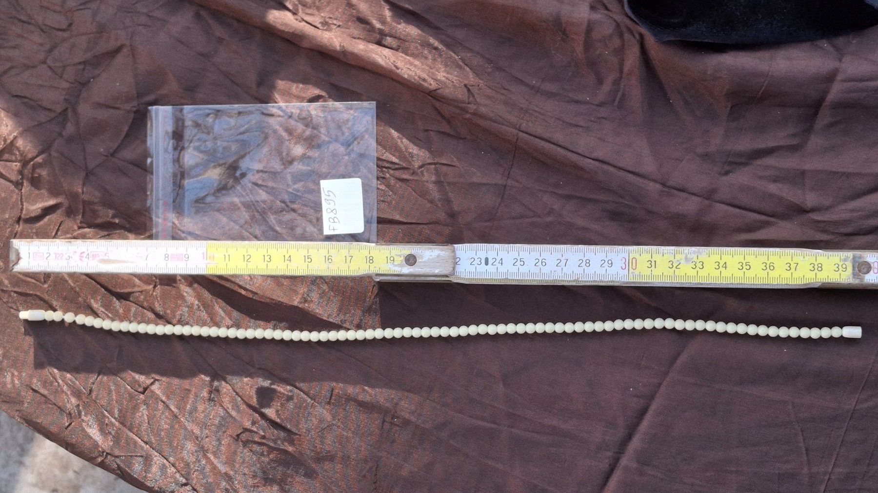Catenine: Antike Bein Perlen Halskette. Perlen DM ca. 5 mm – Usato da Münchenbuchsee venduto da babilibern 5