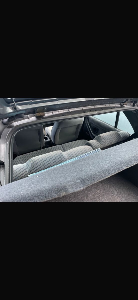 Peugeot Automobili: Peugeot 306xt 1.8i – Usato da Valeyres-Montagny venduto da que_gw7s 4