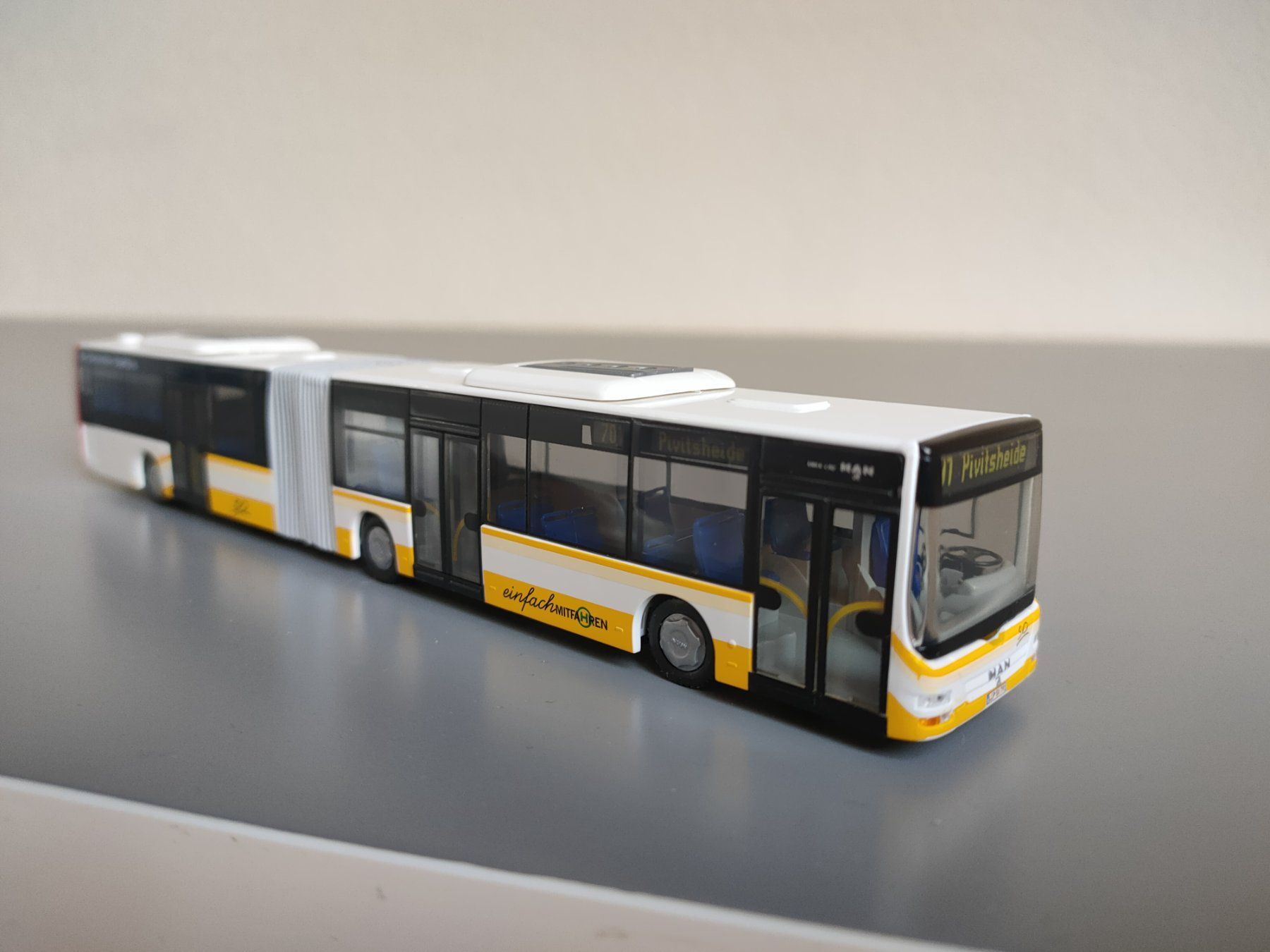 Rietze Modellini d'auto: Rietze Bus Detmold – Usato da Burgdorf venduto da bri5 1