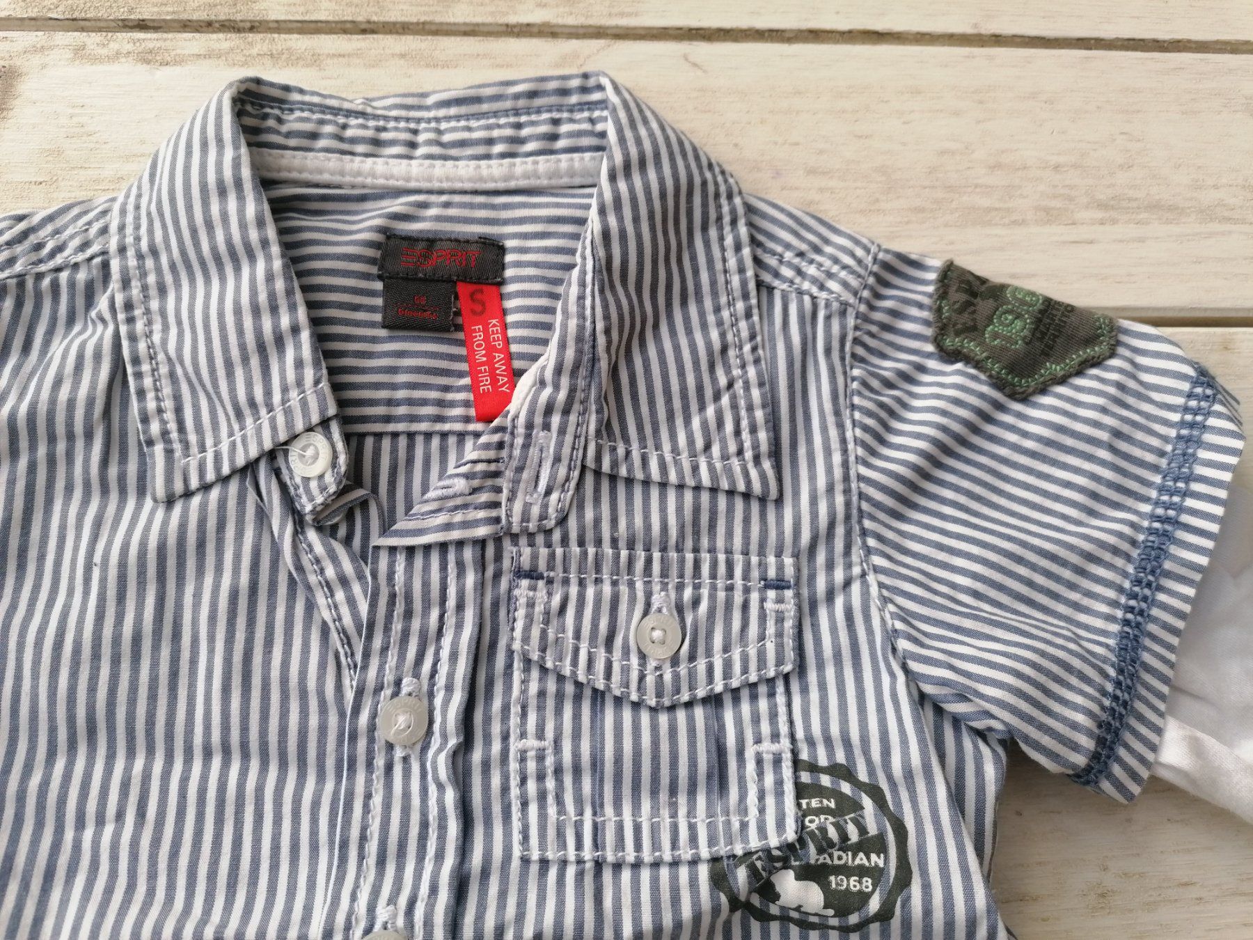 Esprit Camicie, Top & T-shirt: Hemd von ESPRIT, Gr. 68 – Usato da Seuzach venduto da nadine.baur84 1