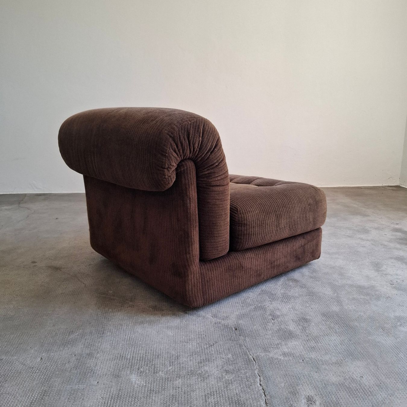 Poltrone: Fauteuil chauffeuse retro 1970 vert – Usato da Neuchâtel venduto da Rochawood 3