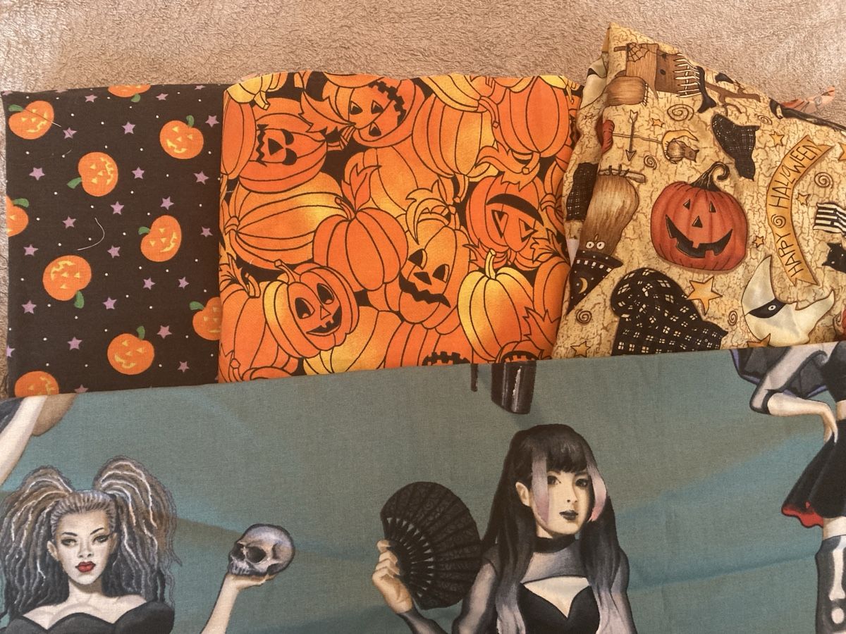 Tessuti: Stoffpaket Halloween-Pin Up – Usato da Birsfelden venduto da Soulseeker 1