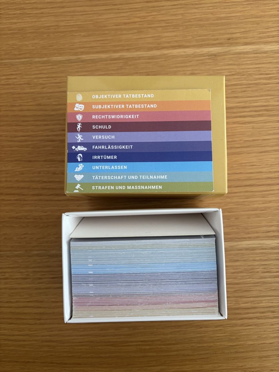 Cartes: IUSHELP Karteikarten Strafrecht AT – D'occasion à Benglen par mar_2snj