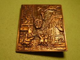 SURSEE 1982 BRONZE