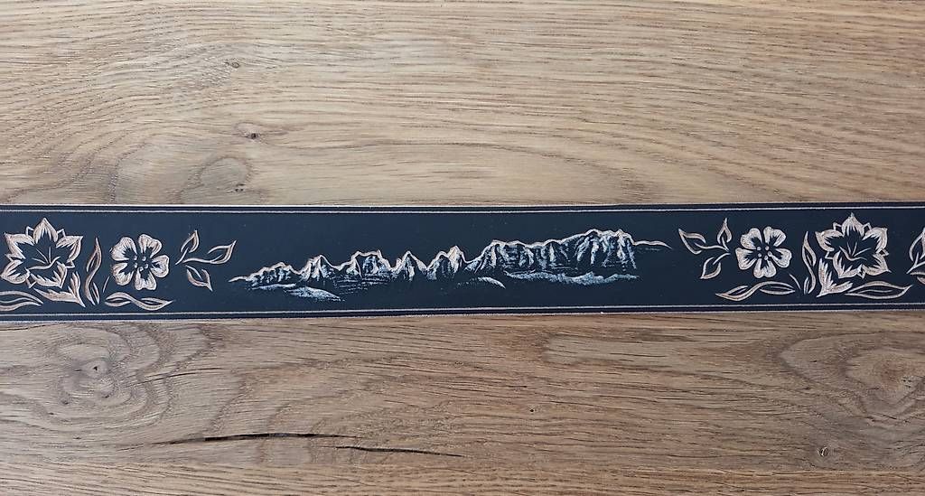 Gürtel: Ledergurt mit Churfirsten Motiv 100cm – Neu (gemäss Beschreibung) aus Oberbüren von Lupo_7kxf
