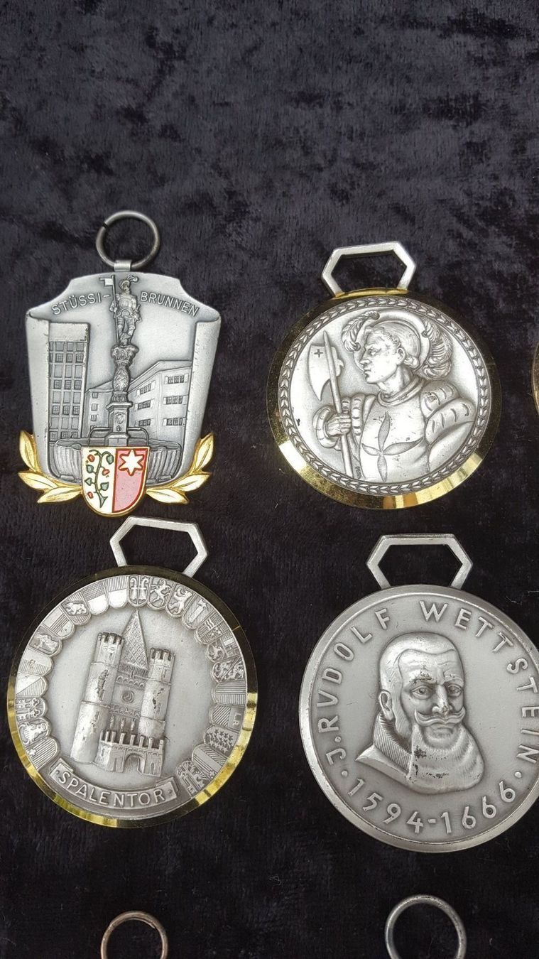 Medaglie: 12 diverse Medaillen – Usato da Reinach venduto da 3Guggerli 1