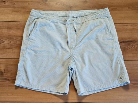 Kurze Hosen