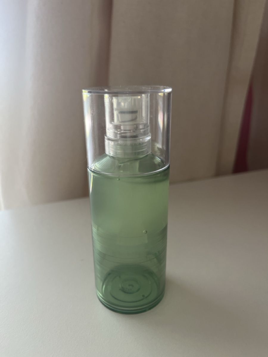 Milk Makeup Make-up: Milk makeup Hydro Grip base – Gebraucht aus Duillier von alicedopp 1