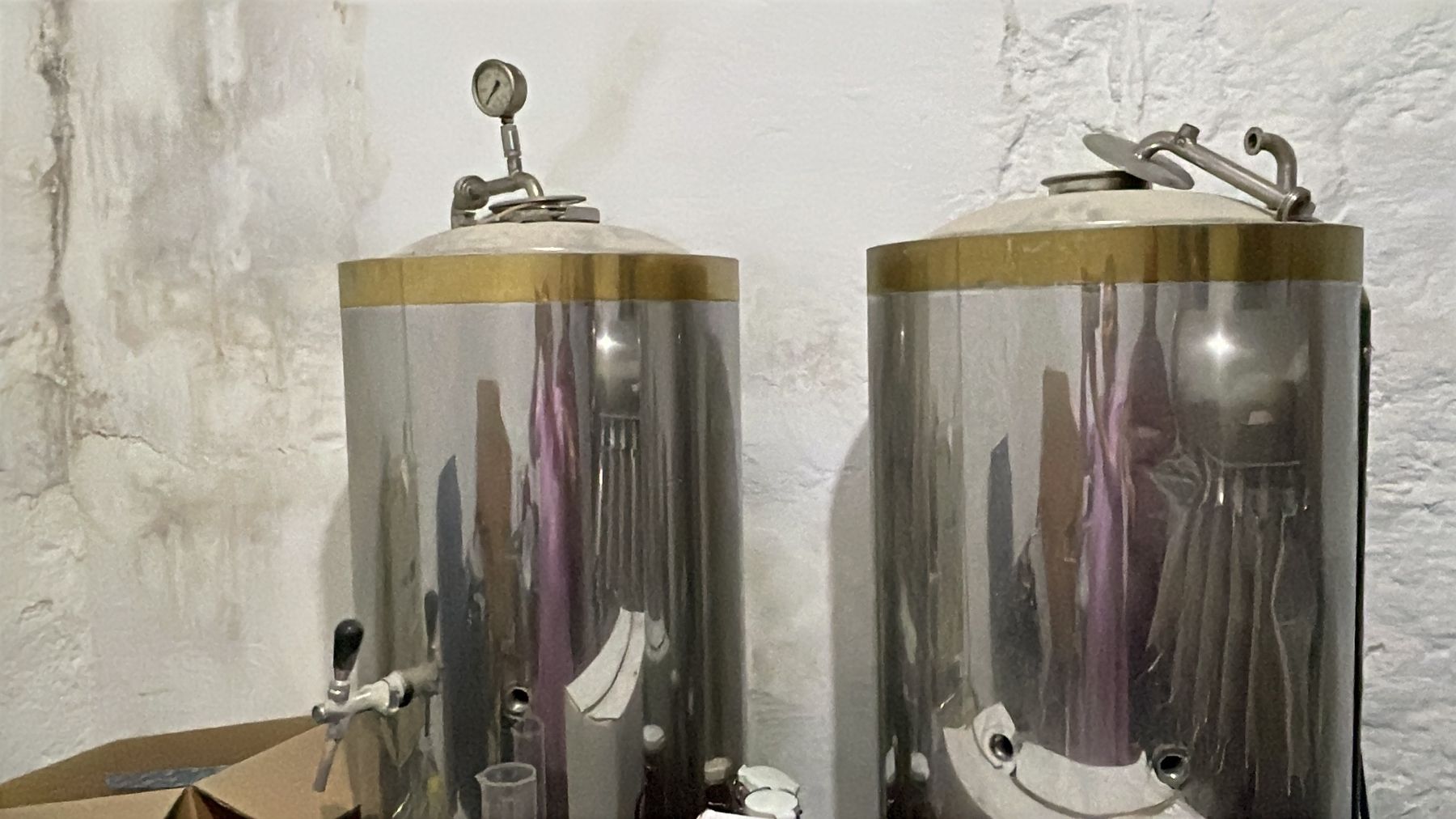 Füllmaterial: Brasserie artisanale complète – Gebraucht aus Cully von egu_tt26 2
