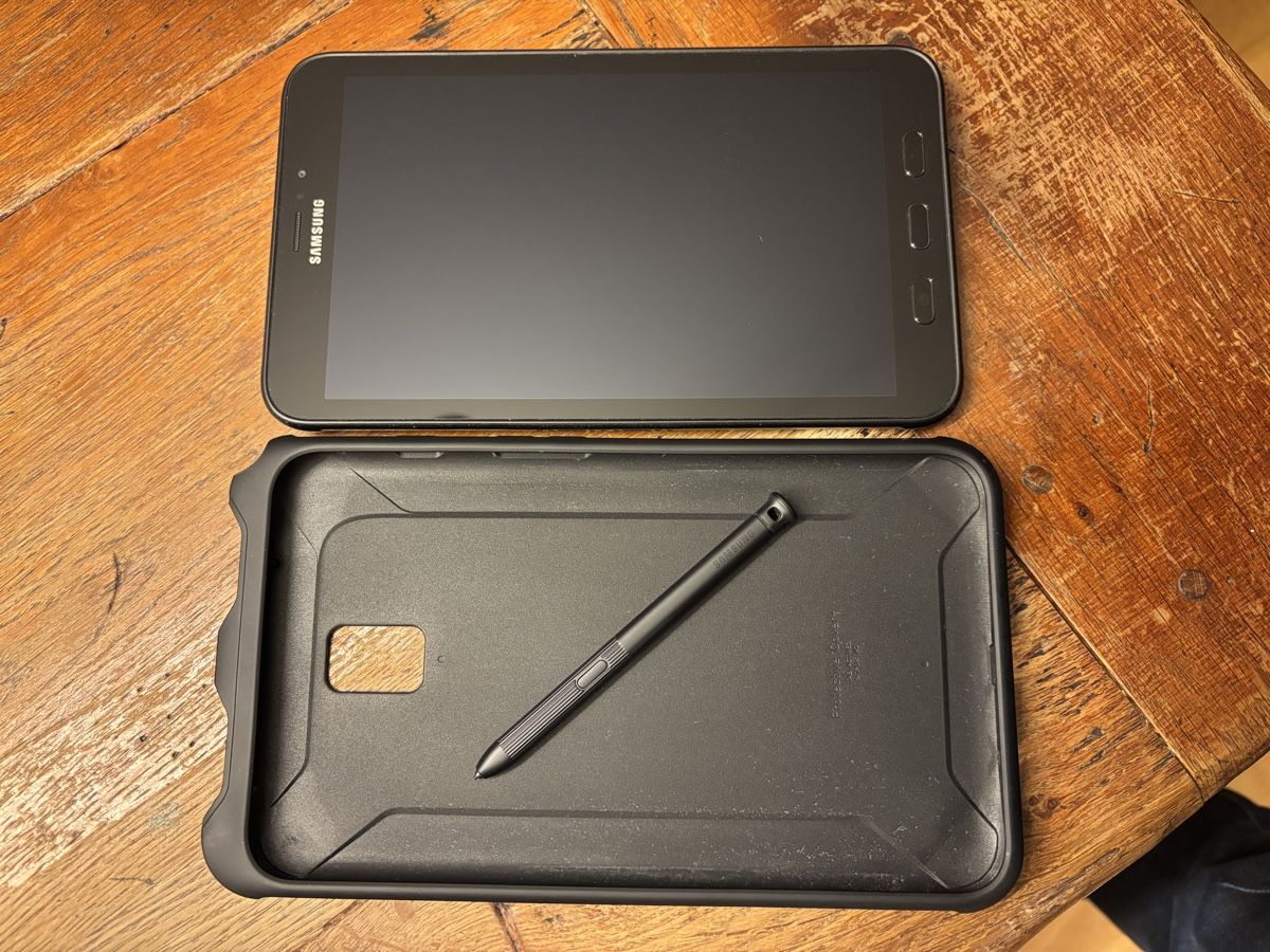 Samsung Tablet PC: 2x Samsung Tab Active 2 – Gebraucht aus Rüfenach AG von lpet 1