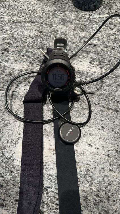 Montre Suunto Ambit 3 Run – Occasion, Fonctionne Bien Mais Bracelet Abîmé