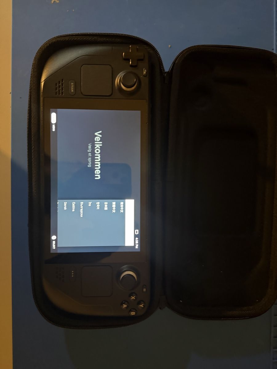Valve Console: Valve Steam Deck avec carte SD de 1TB – Usato da Fribourg venduto da Sachabarbey 4