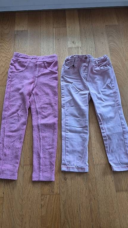 Pantalons: Hosen Gr 98/104 – D'occasion à Unterentfelden par jkl_59w2