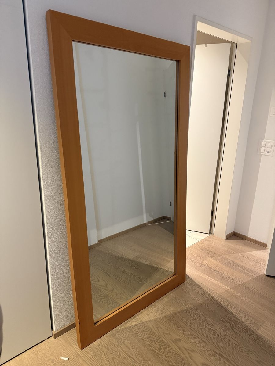 Spiegel: Large Wall Mirror with Solid Frame of Pear Wood – Gebraucht aus Dietlikon von lot_rel 3