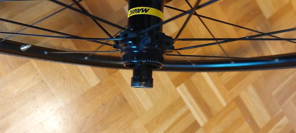 Pezzi di ricambio: Paire de roue Mavic Aksium disc – Usato da Belmont-Lausanne venduto da seb_998z 2