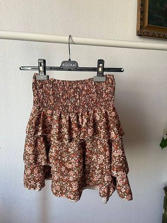 Braunes Rock mit Floral Muster 