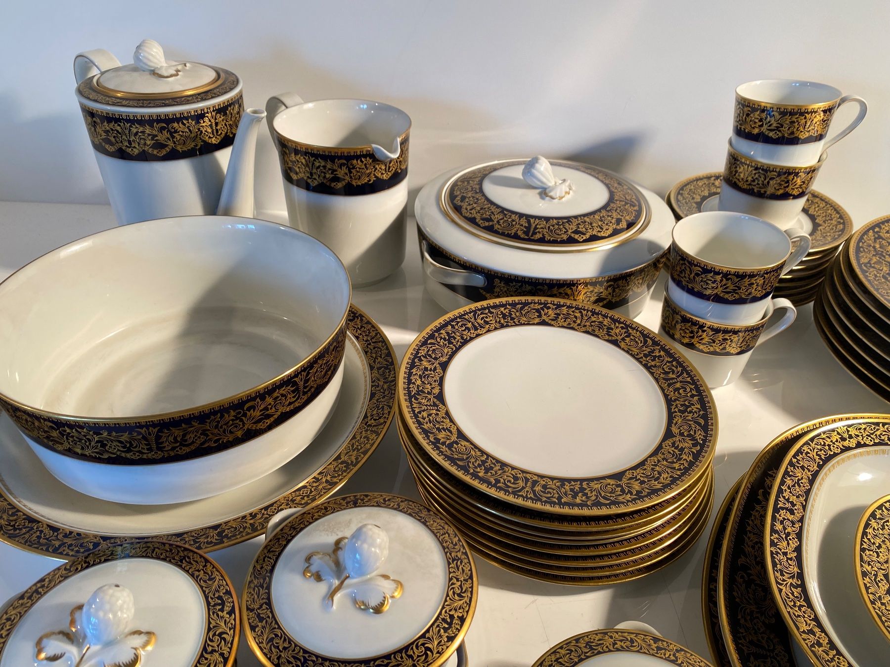 Geschirrsets: Vintage Geschirr-Service Langenthal Château – Gebraucht aus Ballwil von ClassicGallery 7